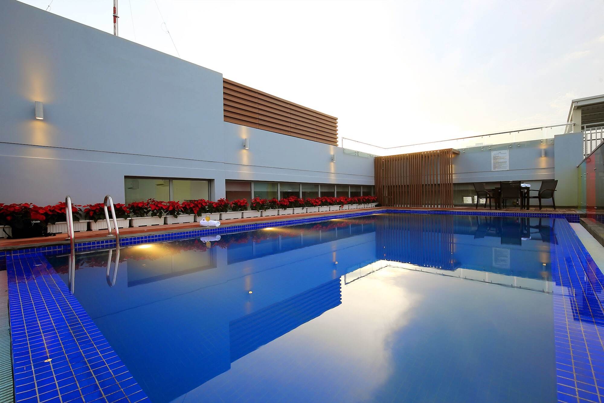 Aurora Western Village Ho Či Minovo Město Exteriér fotografie
